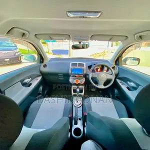 Toyota IST 2010 White