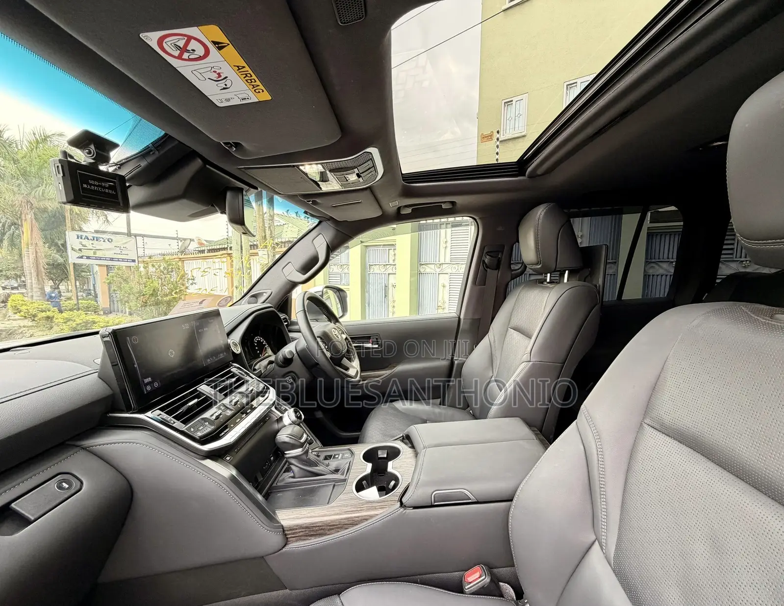 Toyota Land Cruiser 2024 White