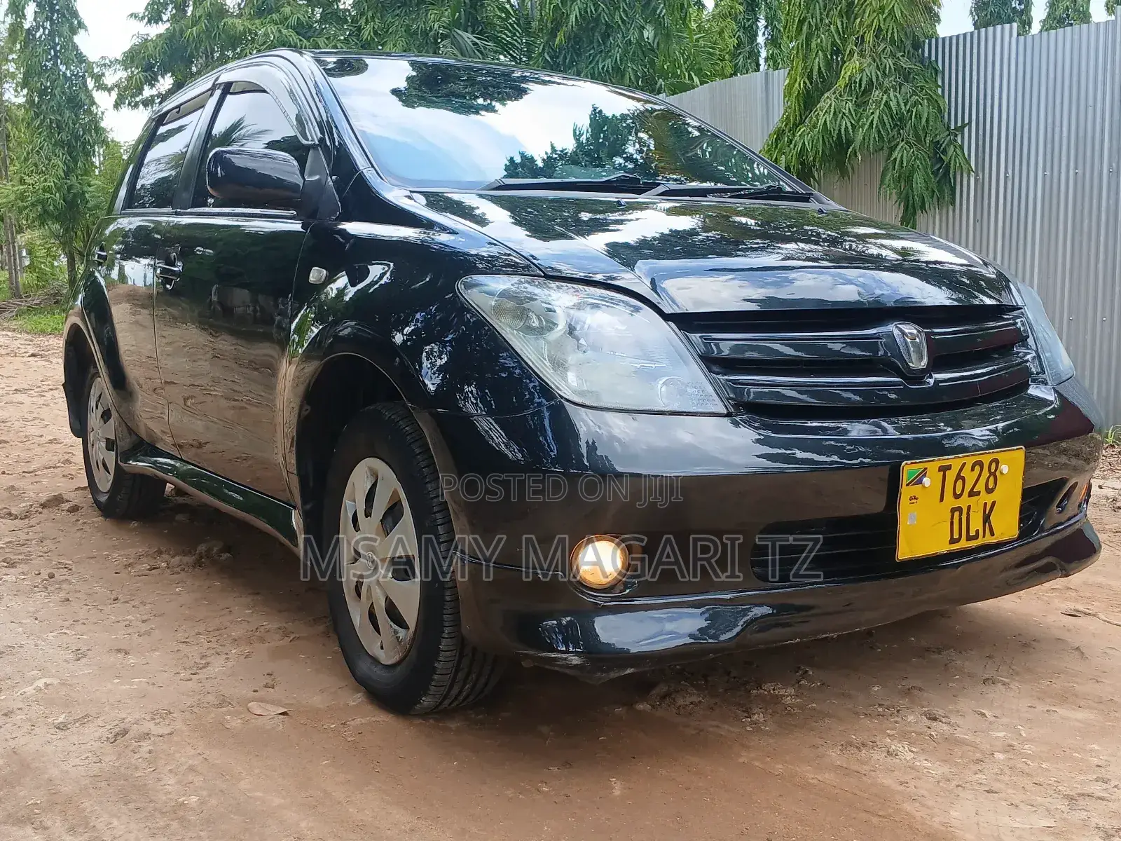 Toyota IST 2003 Black
