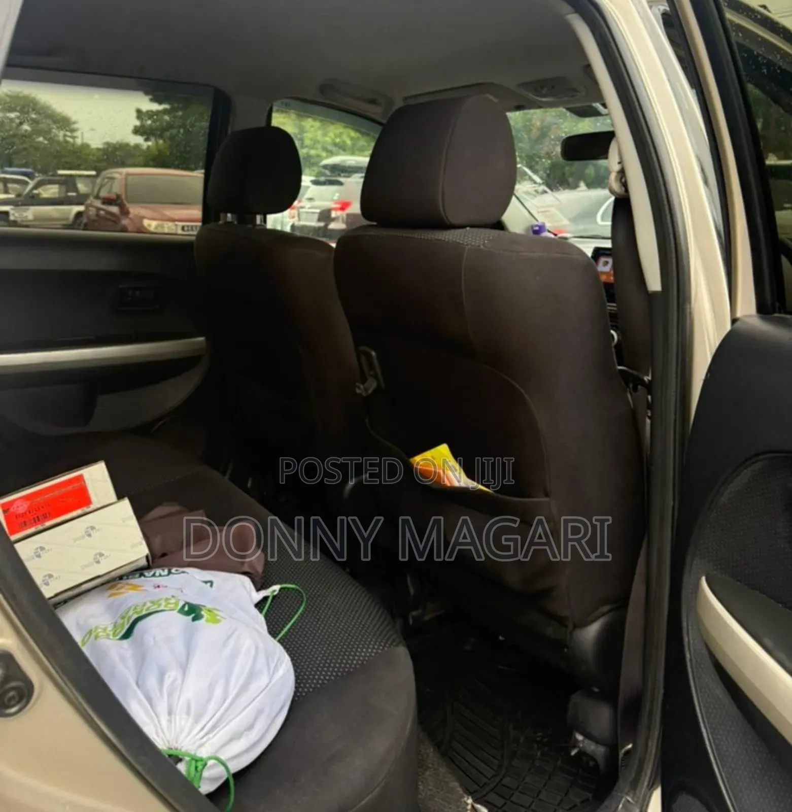 Toyota IST 2004 Gold