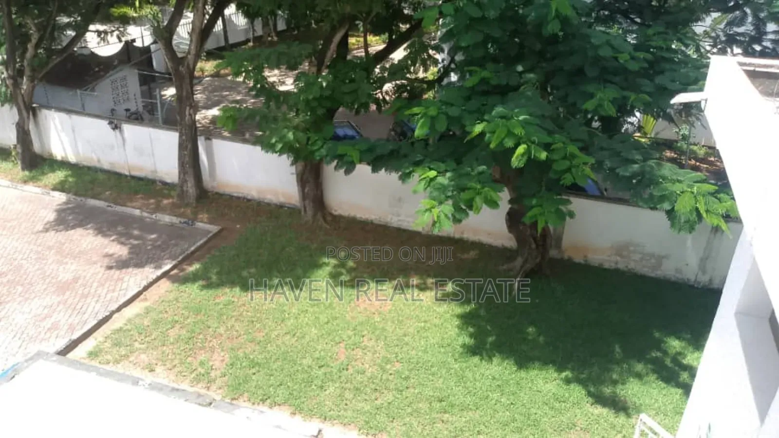8bdrm House in Masaki for rent