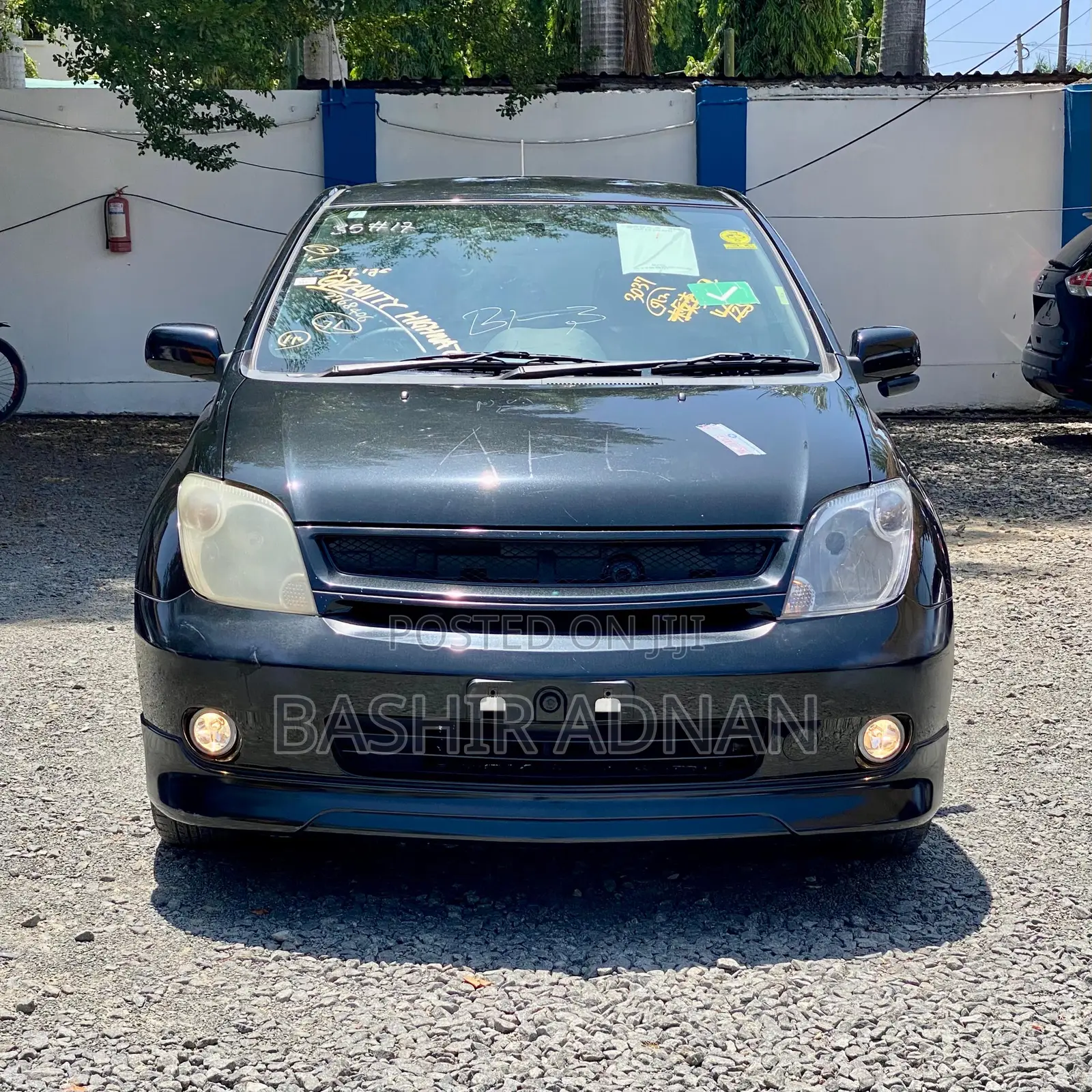 Toyota IST 2004 Matt Black