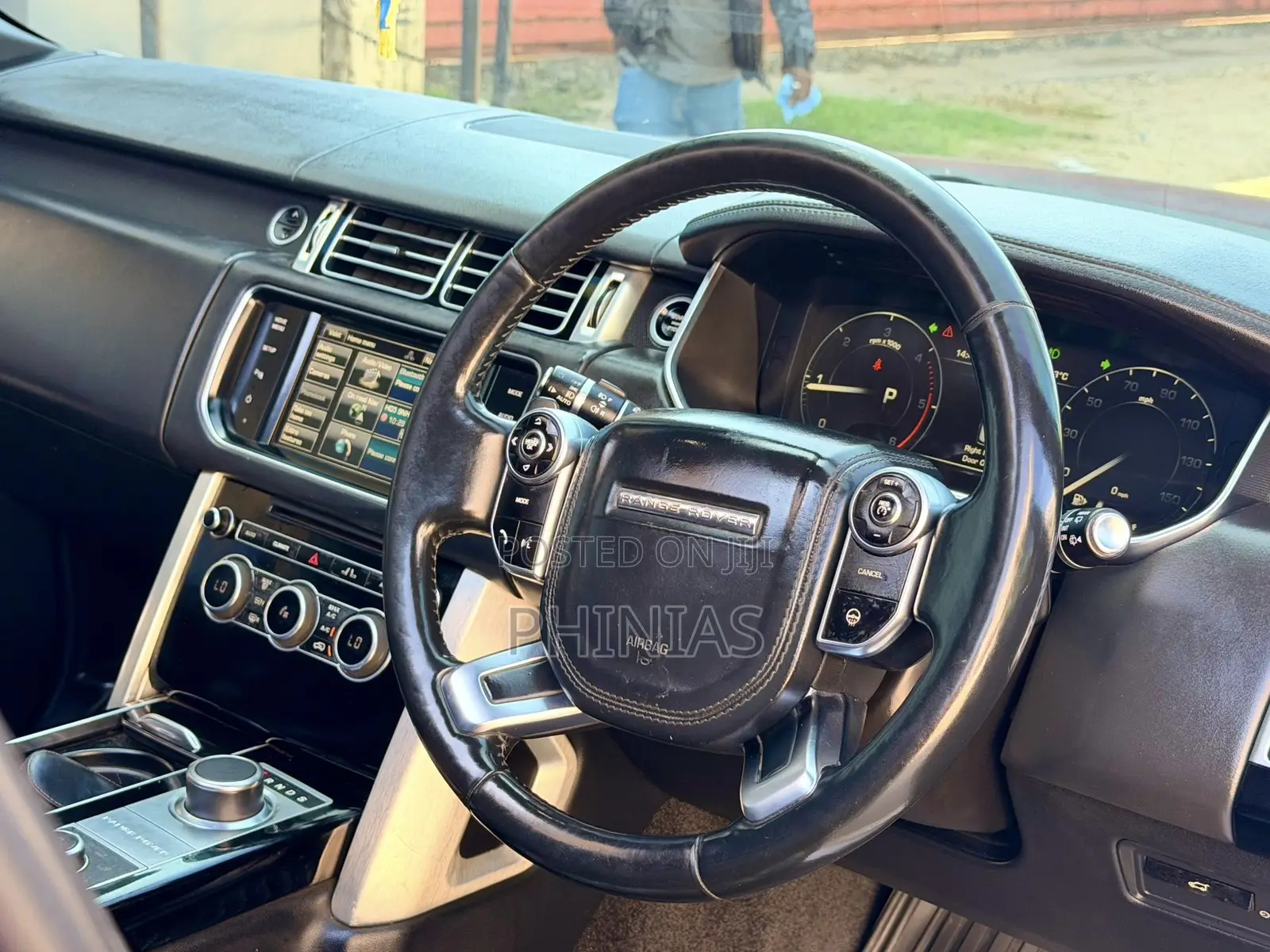 Land Rover Range Rover Vogue 2018 Black