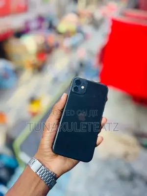 Apple iPhone 11 64 GB Black