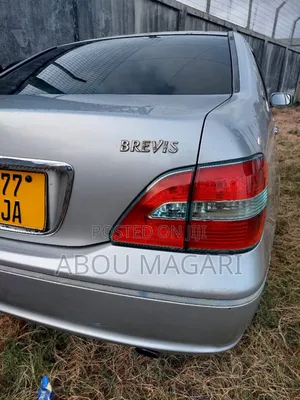 Toyota Brevis 2004 Silver