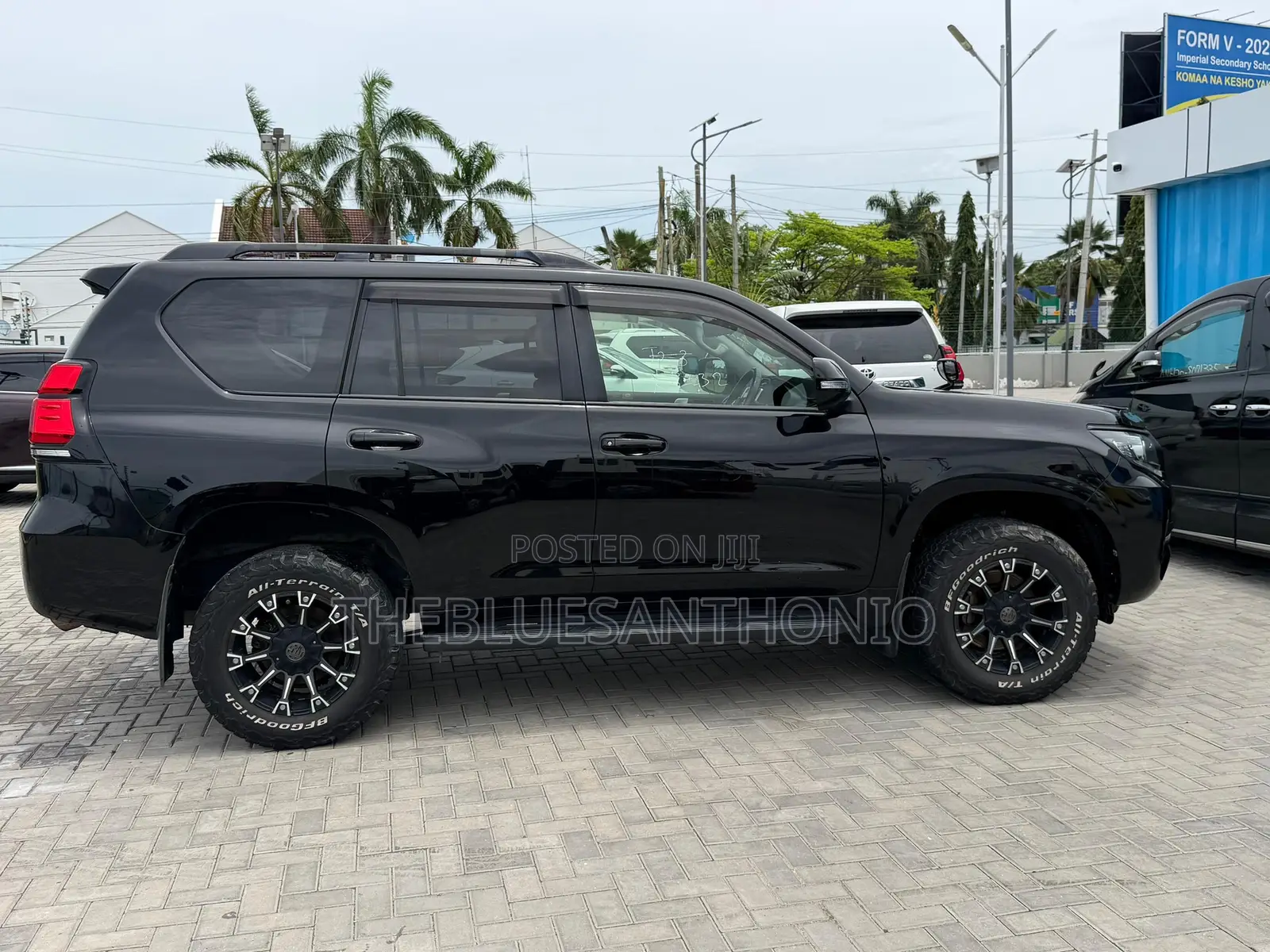 Toyota Land Cruiser Prado 2019 Black