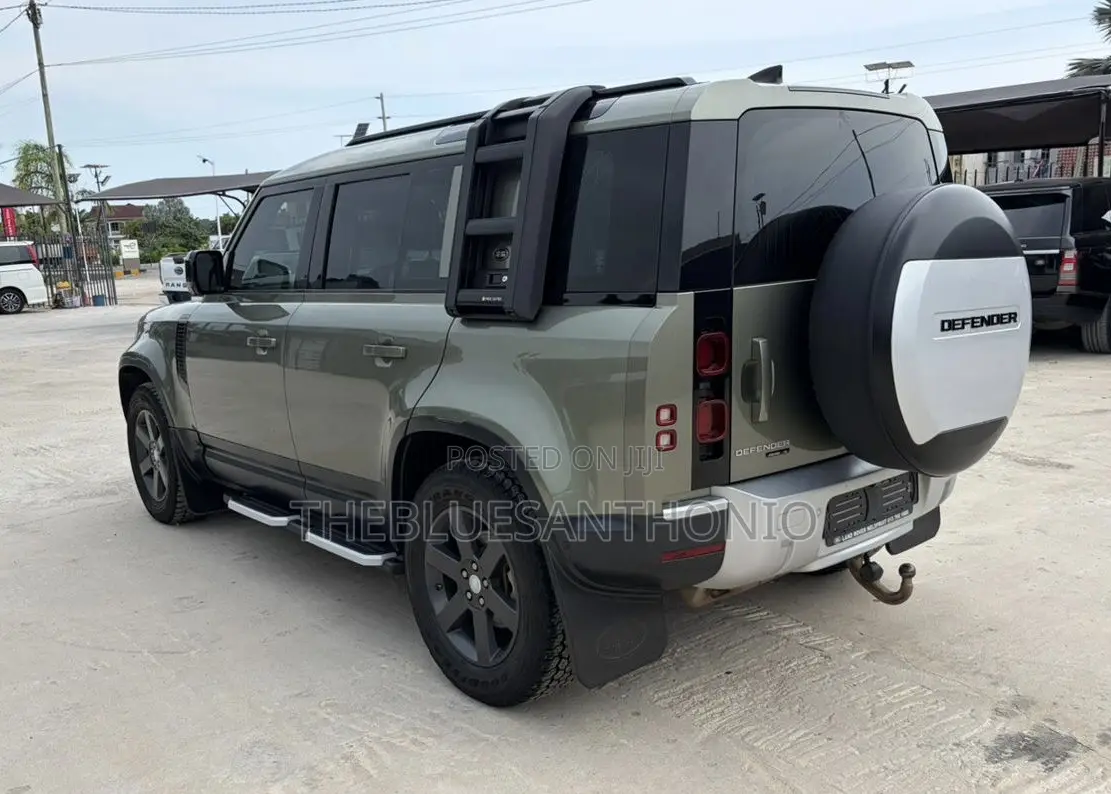 Land Rover Defender 2021 Green