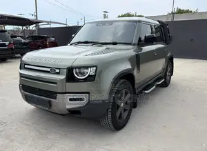 Land Rover Defender 2021 Green