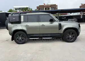 Land Rover Defender 2021 Green