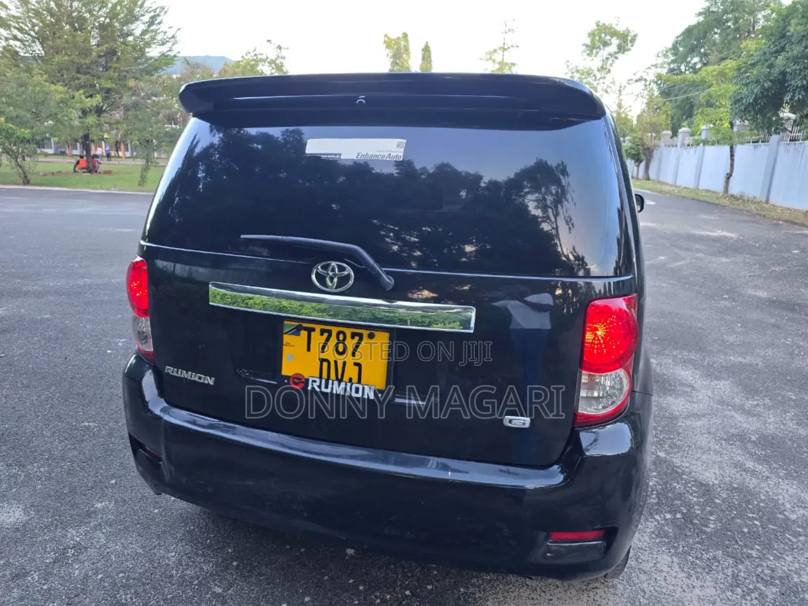 Toyota Corolla Rumion 2009 Black