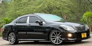 Toyota Crown 2009 Black