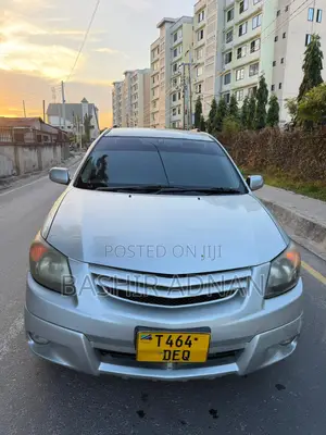 Toyota Voltz 2004 Silver