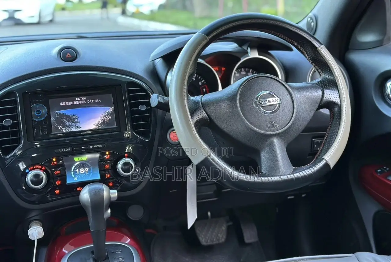 Nissan Juke 2012 Black