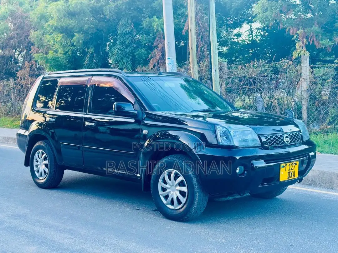 Nissan X-Trail 2.0 2005 Black