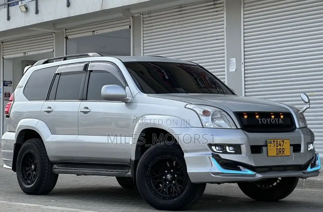Toyota Land Cruiser Prado 2005 Silver