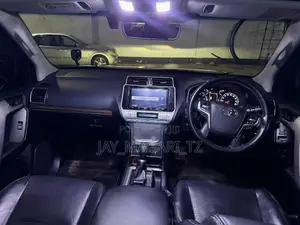 Toyota Land Cruiser Prado 2021 Black
