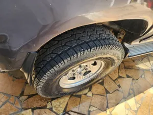 Toyota Hilux 2.5 Cab 2005 Gray