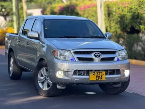 Toyota Hilux 2007 Silver