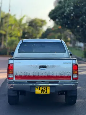 Toyota Hilux 2007 Silver
