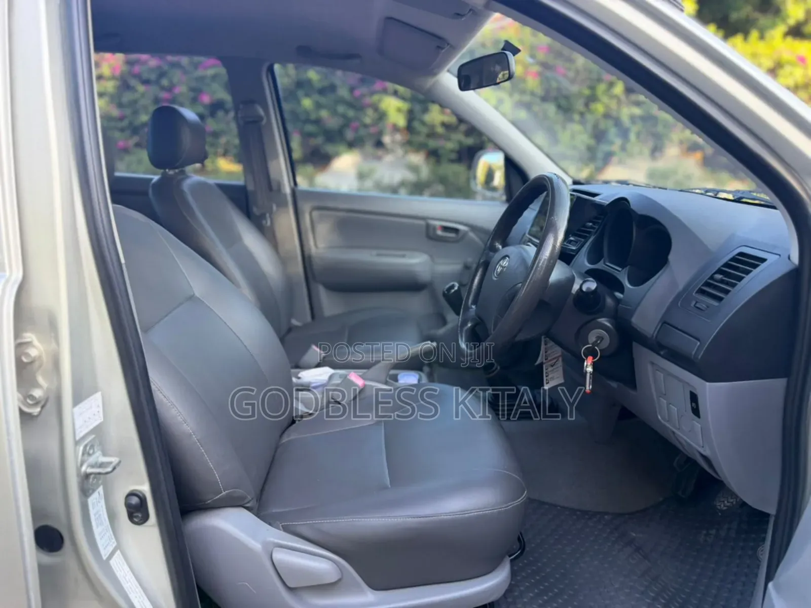 Toyota Hilux 2007 Silver