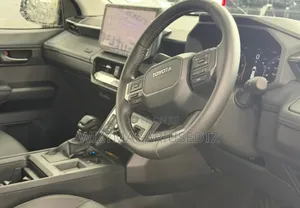 Toyota Hilux 2025 Gray