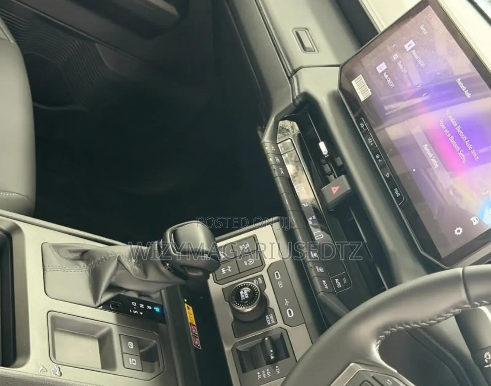 Toyota Hilux 2025 Gray