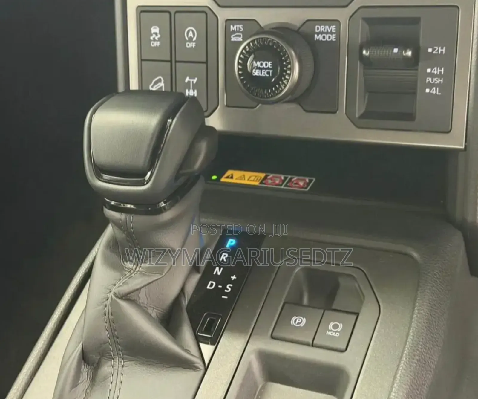 New Toyota Hilux 2025 Matt Black