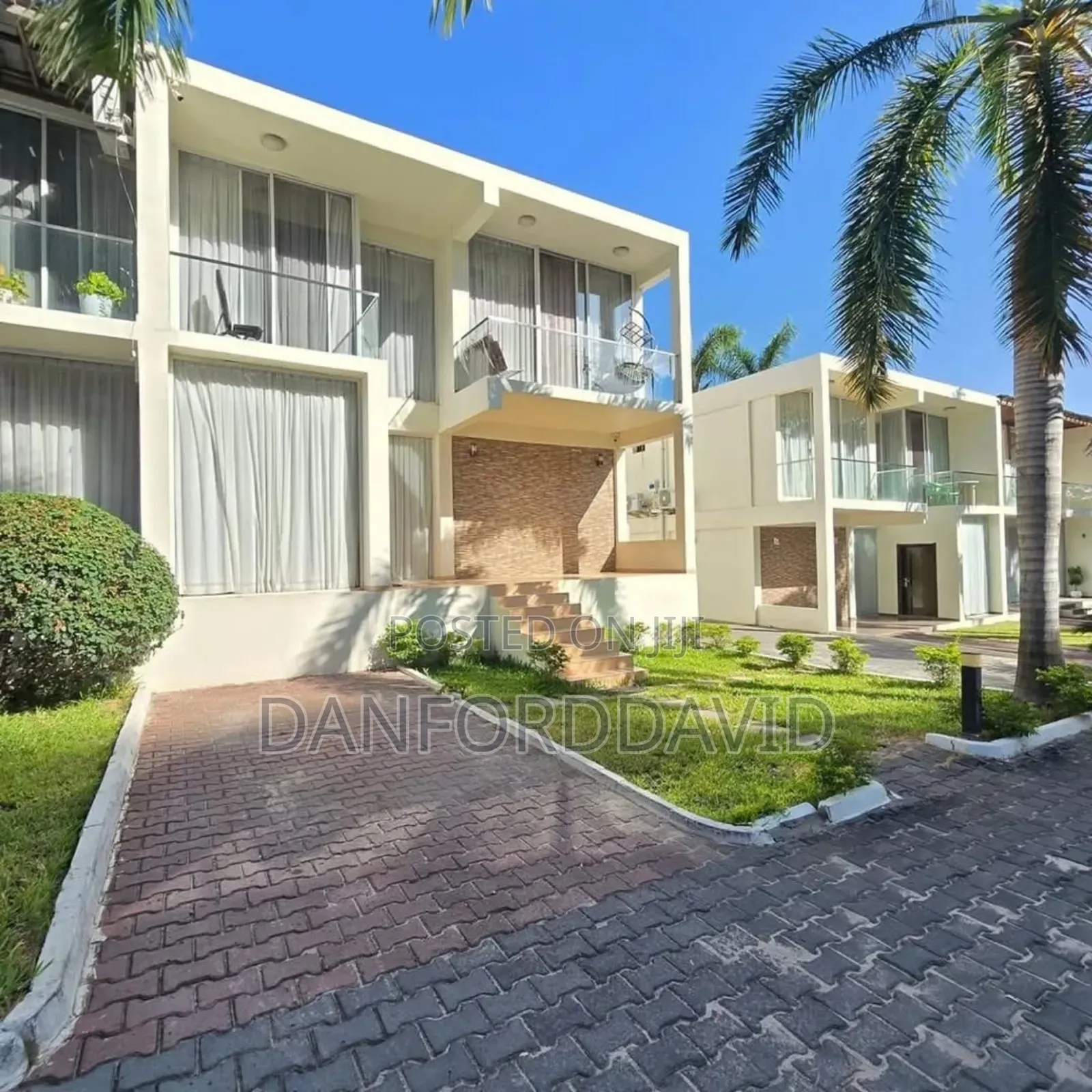 Furnished 5bdrm Mansion in Masaki for sale