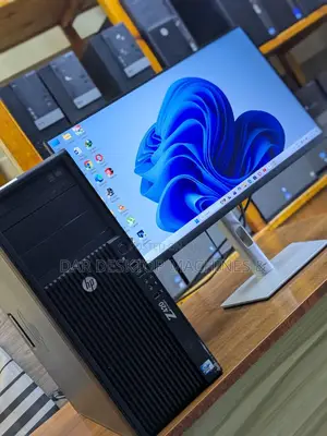Desktop Computer HP Z420 16GB Intel Xeon HDD 500GB