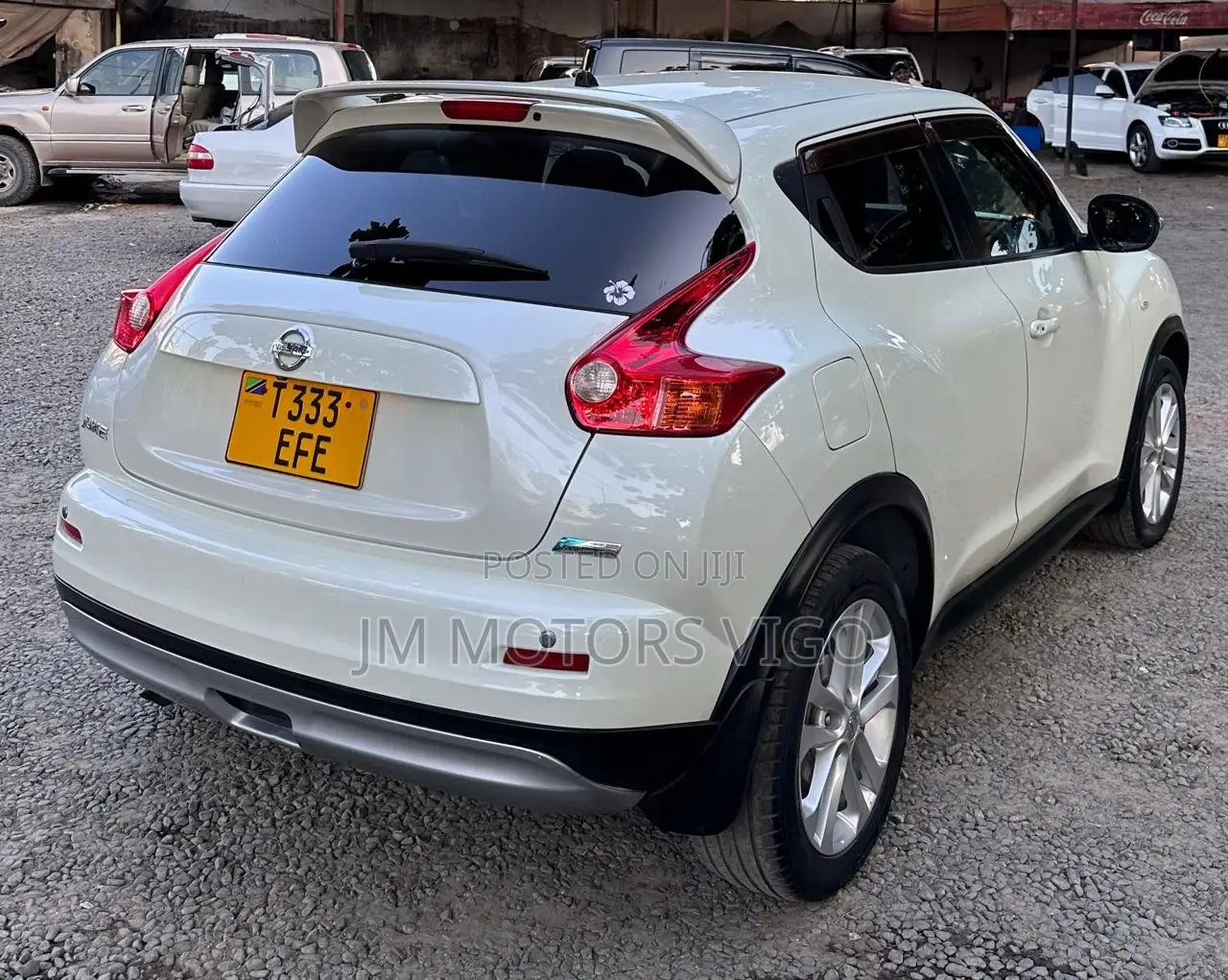 Nissan Juke 2011 White