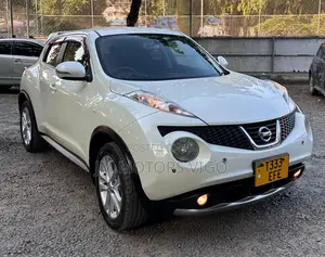 Nissan Juke 2011 White