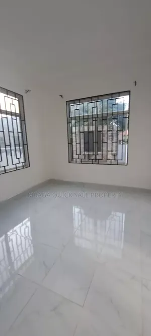 3bdrm Apartment in Bunju for rent