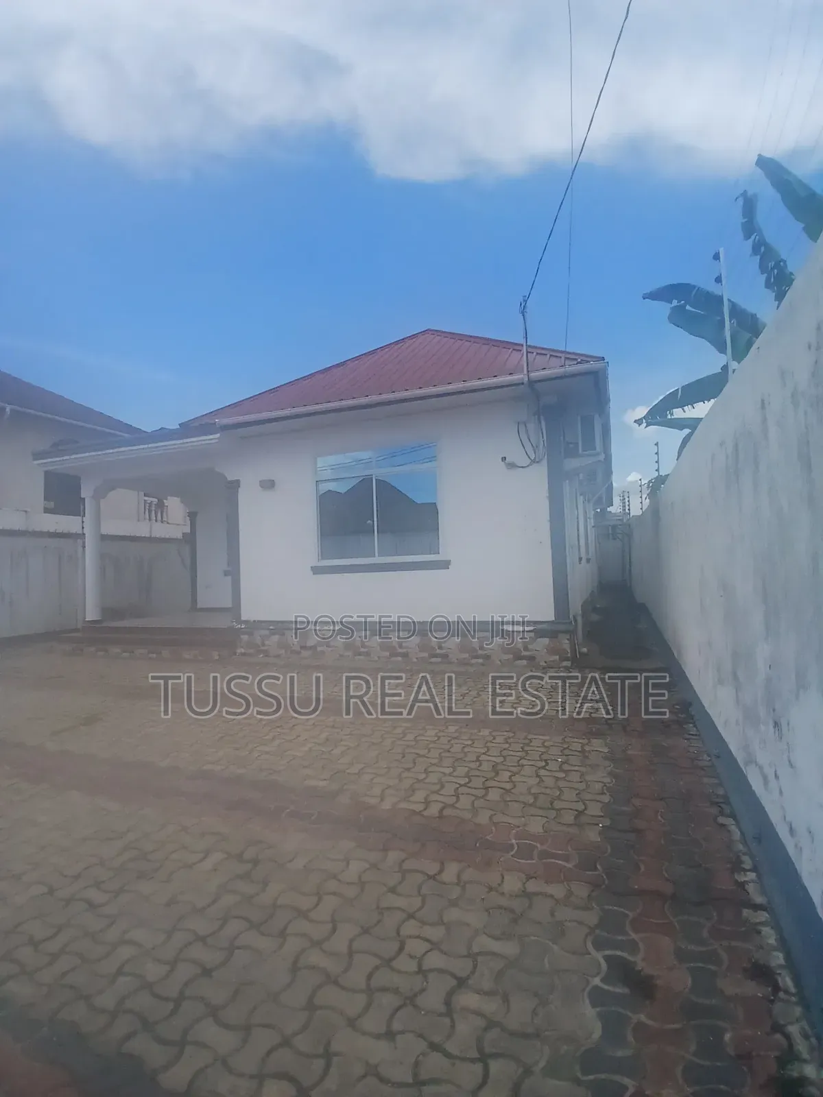 3bdrm House in Mikochen B, Mikocheni for sale
