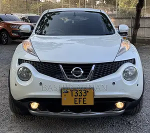 Nissan Juke 2011 White