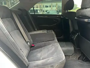 Toyota Crown 2005 White