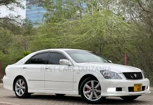 Toyota Crown 2005 White