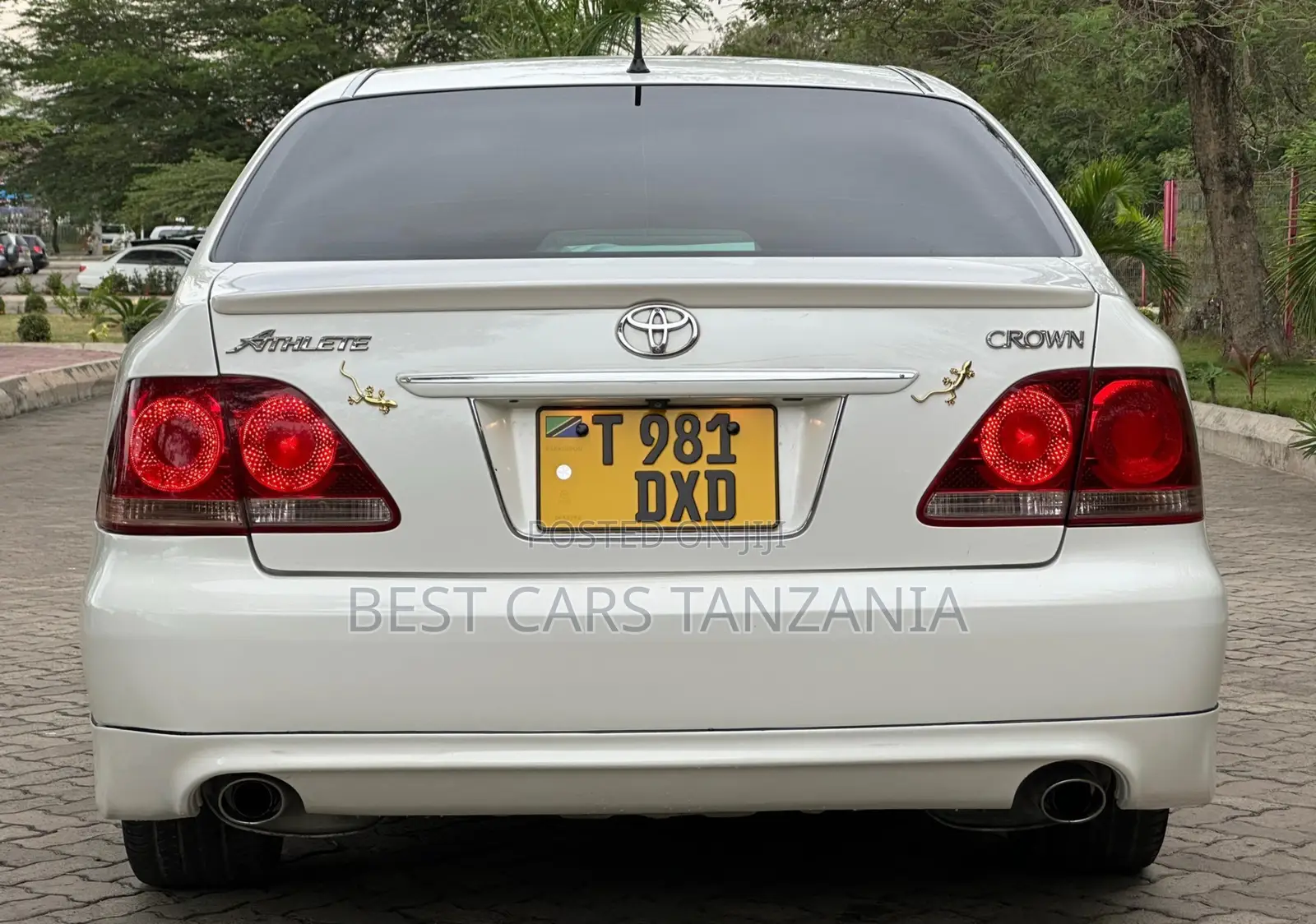 Toyota Crown 2005 White