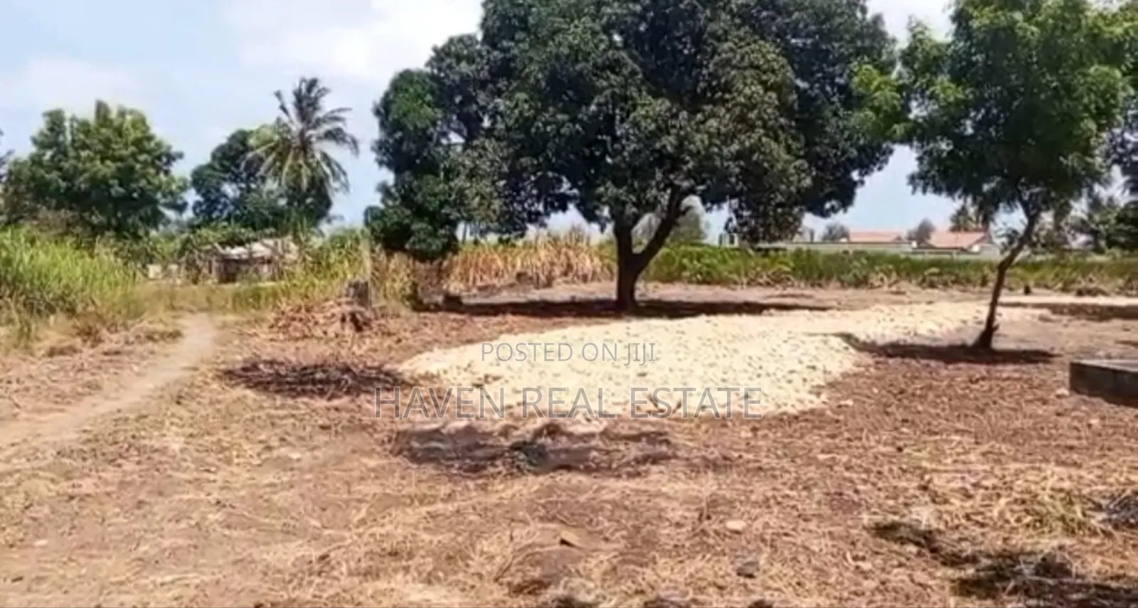 Plot for Sale at Kigamboni Kibada