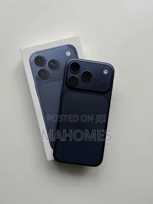New Apple iPhone 17 Pro Max 256 GB Blue