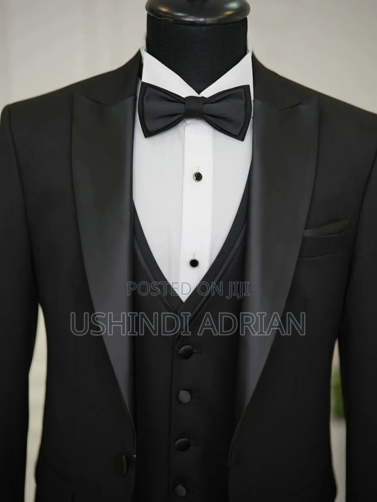 Suti Ya Harusi–Wedding Suit