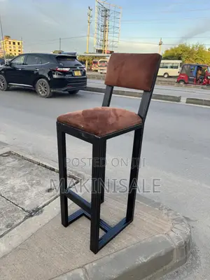 Bar Table Nzuri Sana Sio Ya Kukosa Mteja Wangu