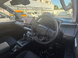 New Toyota Hilux 2025