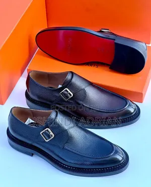 Viatu Signature Wear