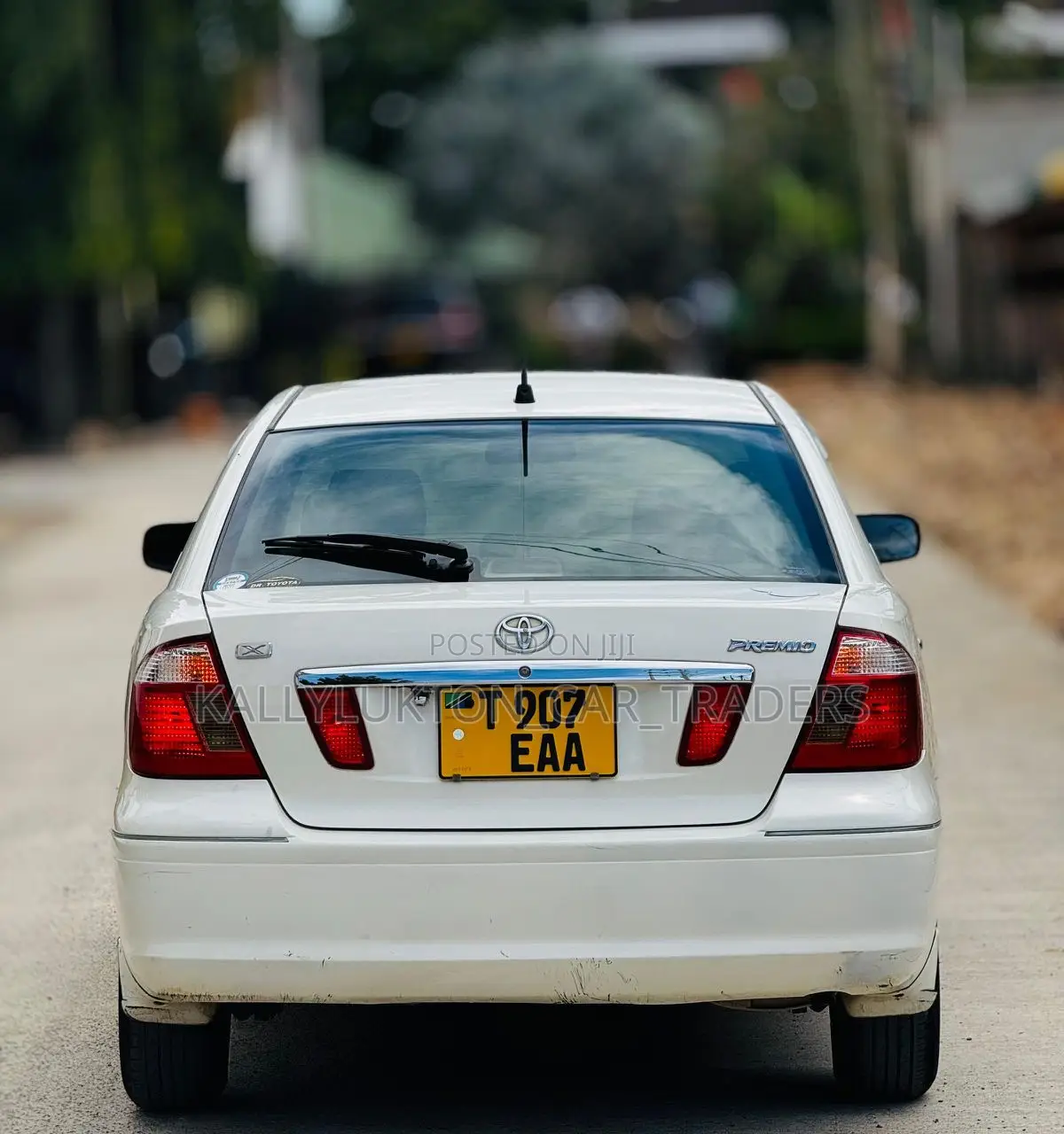 Toyota Premio 2005 White