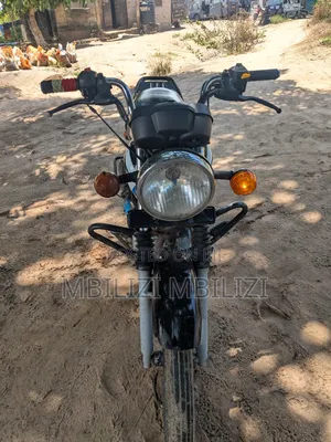 TVS HLX 125 2025 Black