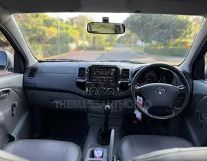 Toyota Hilux 2008 Silver