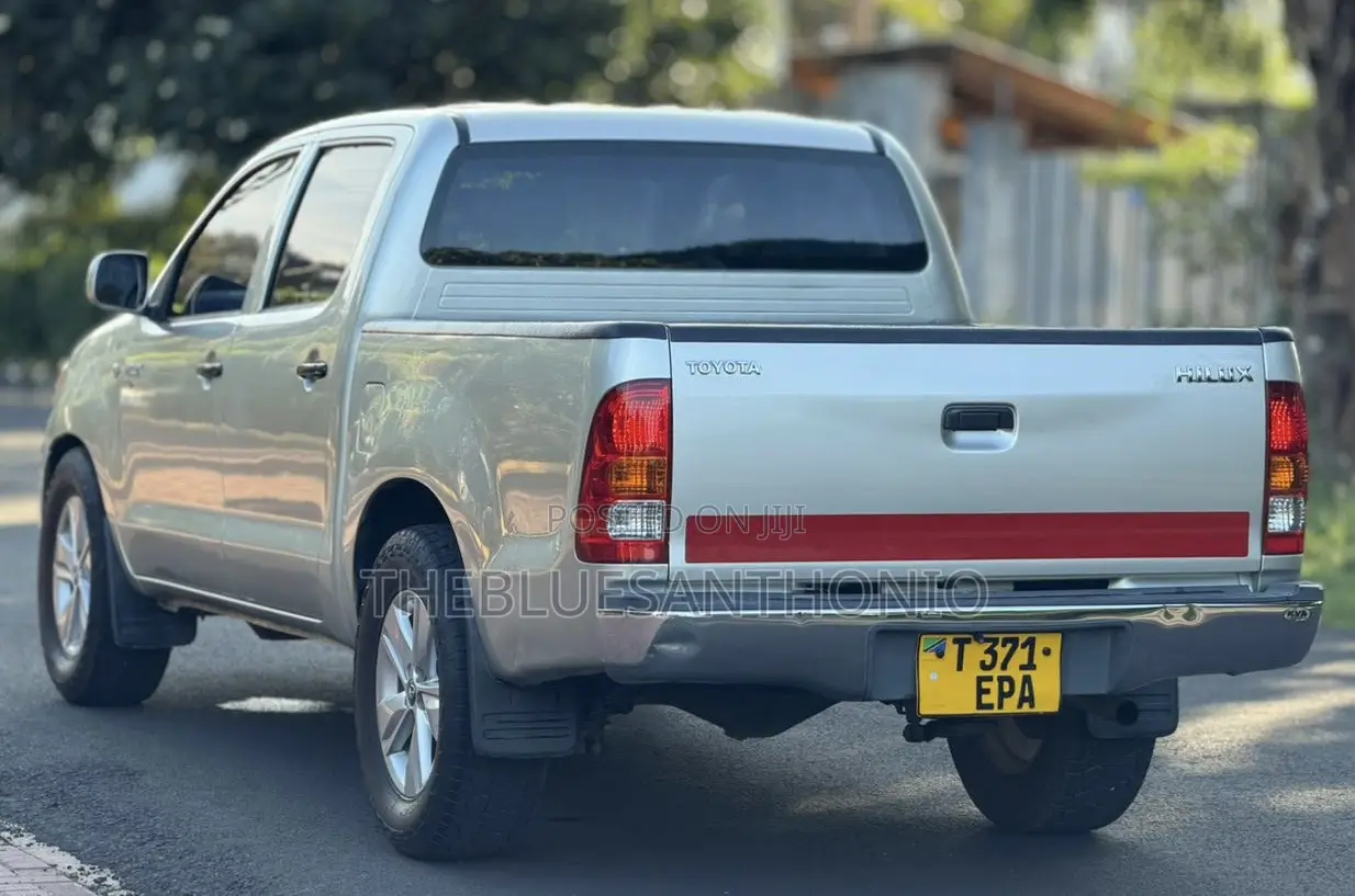 Toyota Hilux 2008 Silver