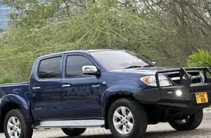 Toyota Hilux 2007 Blue