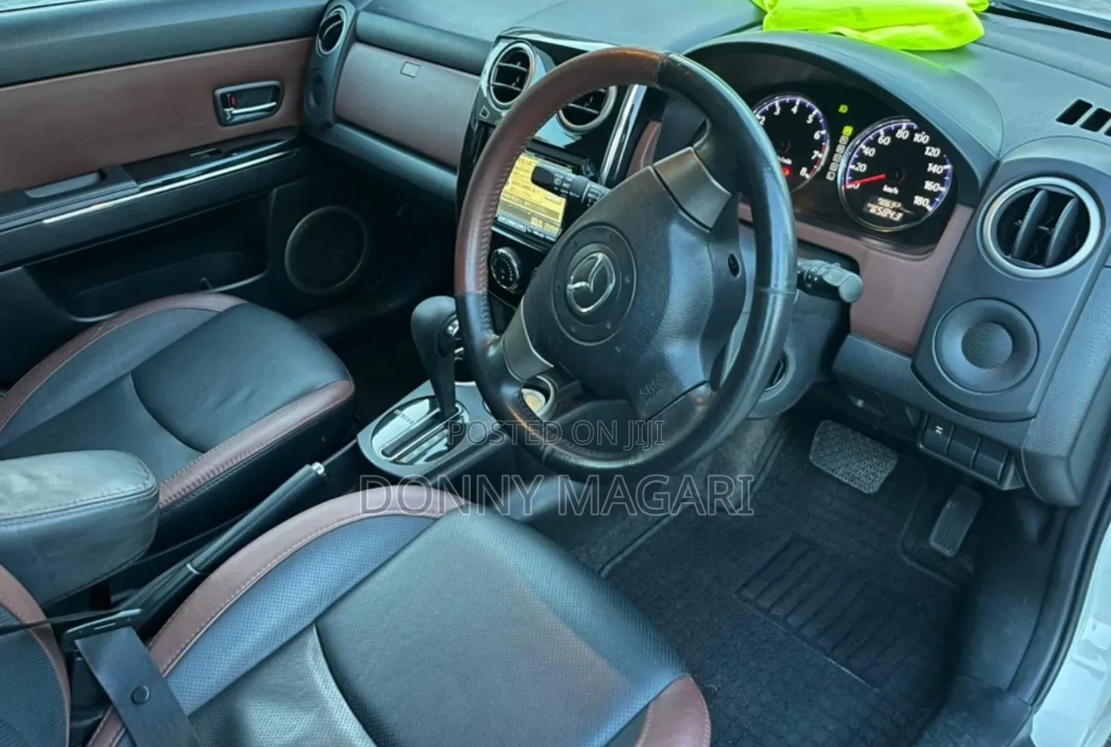 Mazda Verisa 2010 White