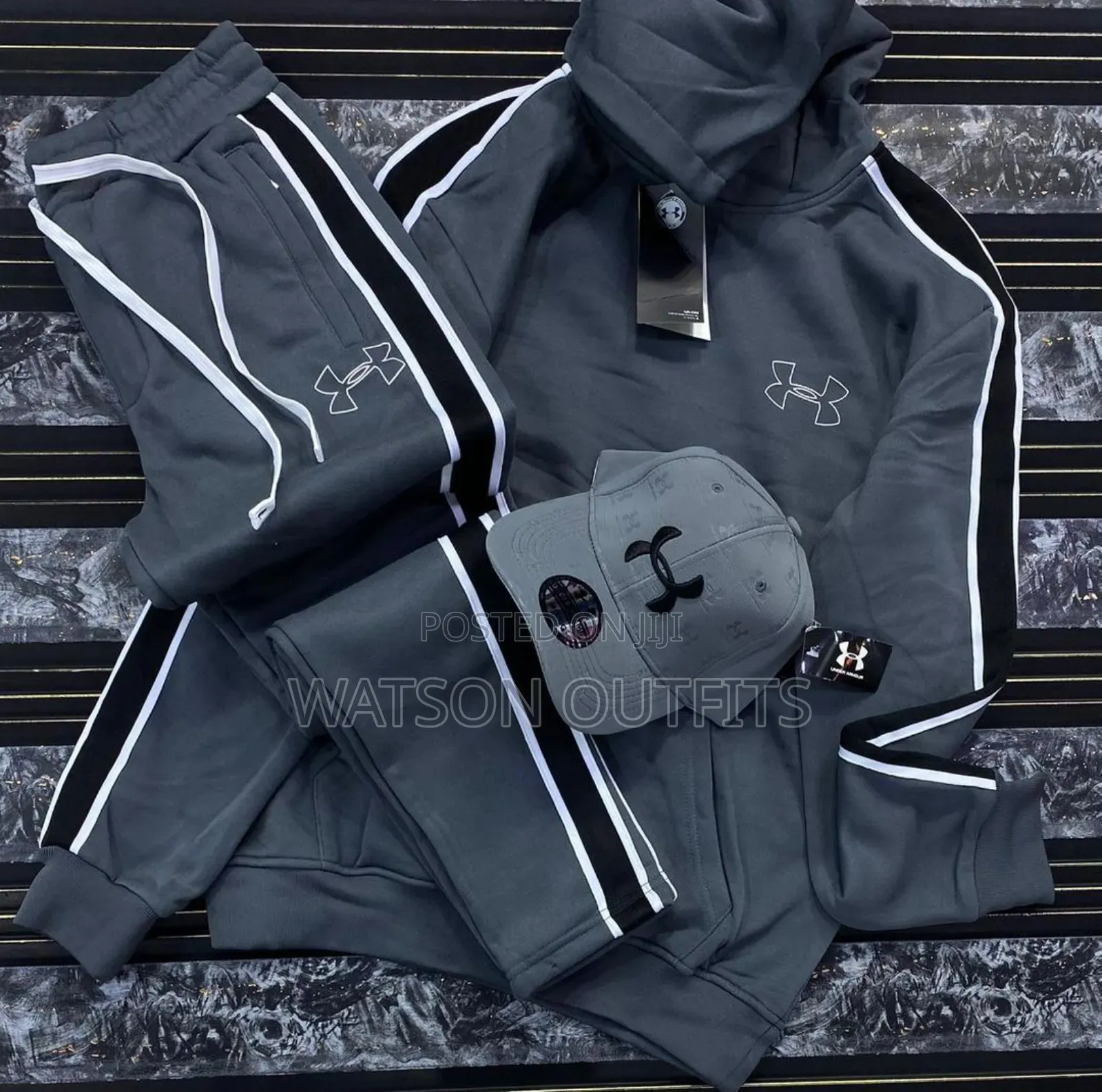 Under Armour Brand New Men's Track or Truck Suits Very Classic